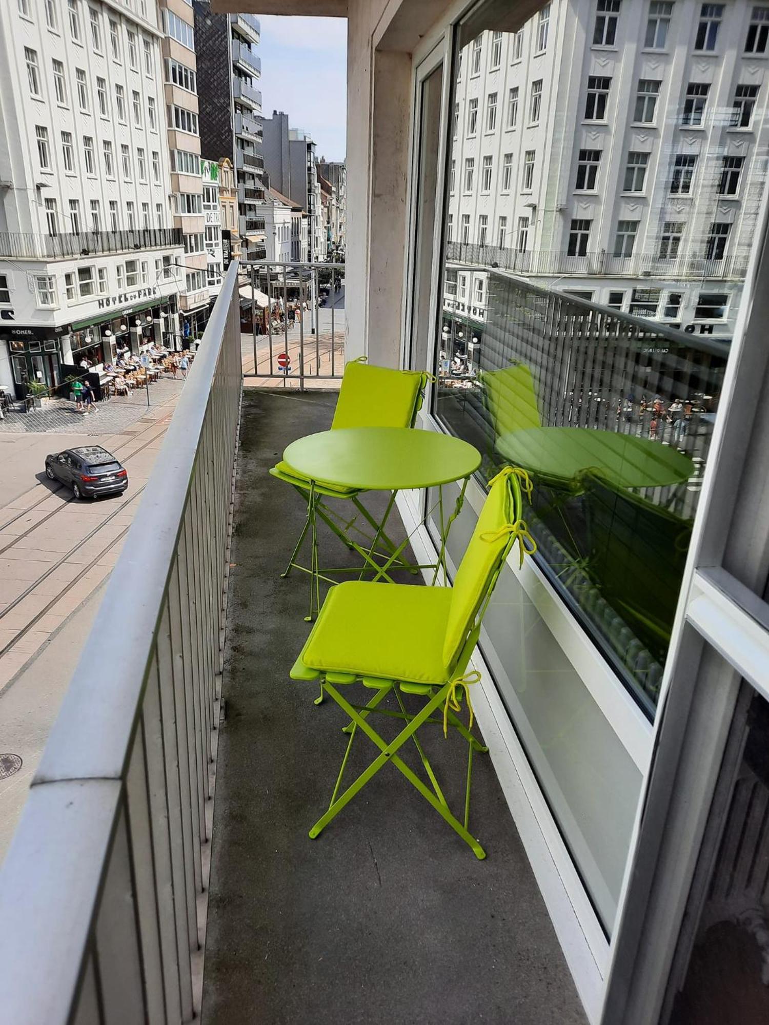 Apartment Comme Chez Soi: With Free Parking *