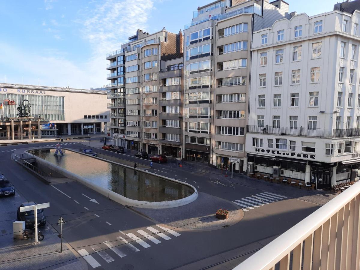 Lichtrijk En Comfortabel Hoekappartement Met Gratis Parking En Zeer Gelegen - Comme Chez Soi